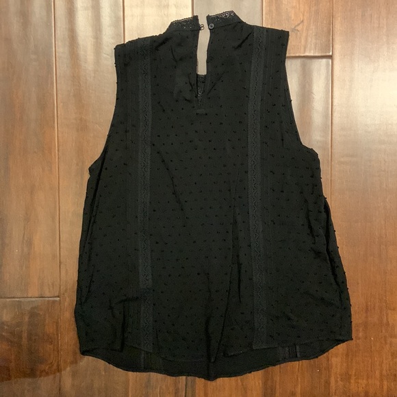 GAP. black sleeveless blouse. Size XS - Picture 3 of 4